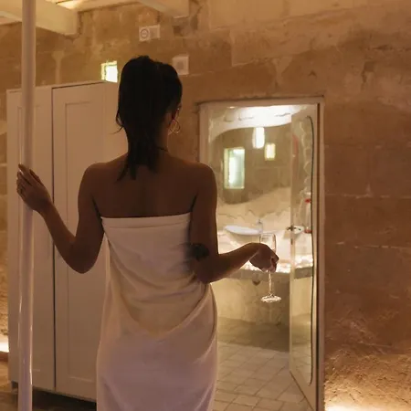 Lux Lucis Apartman Matera
