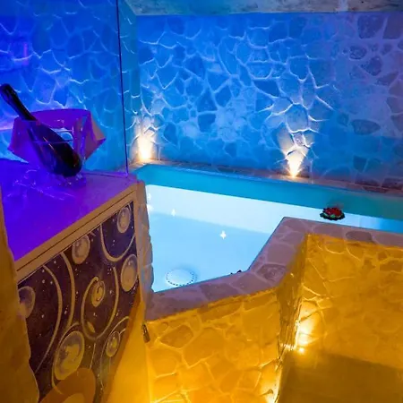 Lux Lucis Apartman *