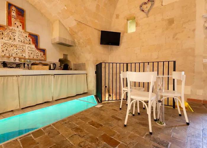 Lux Lucis Daire Matera